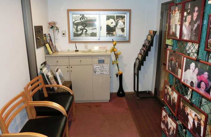 Imagen de los interiores del Hotel Bk And Weekly. Foto 18