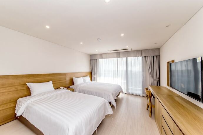Imagen general del Hotel Bk Jeju. Foto 8