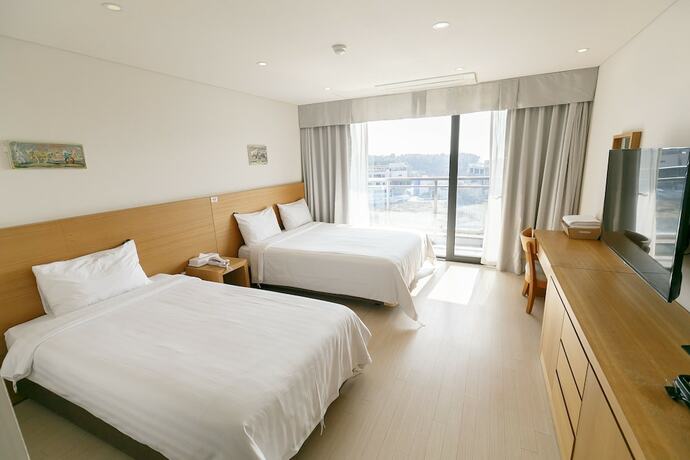 Imagen de la habitación del Hotel Bk Jeju. Foto 12