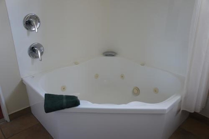 Imagen de la habitación del Hotel Bks Egmont Motor Lodge. Foto 2