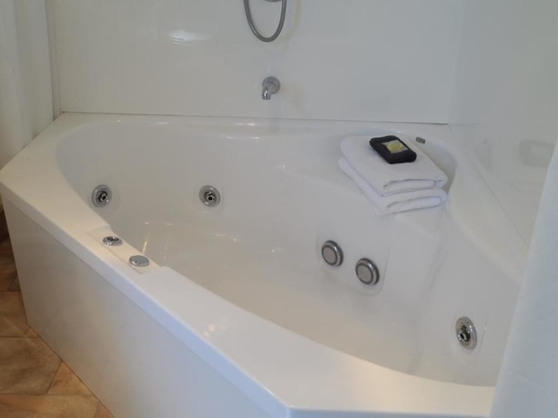 Imagen de la habitación del Hotel Bk's Magnolia Motor Lodge. Foto 12