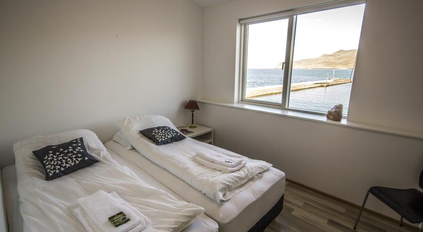 Imagen de la habitación del Hotel Blábjörg Resort. Foto 2