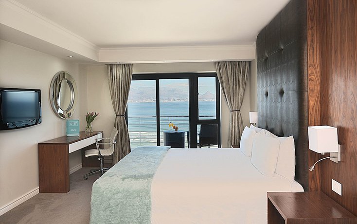 Imagen de la habitación del Hotel Blaauwberg Beach Hotel. Foto 2