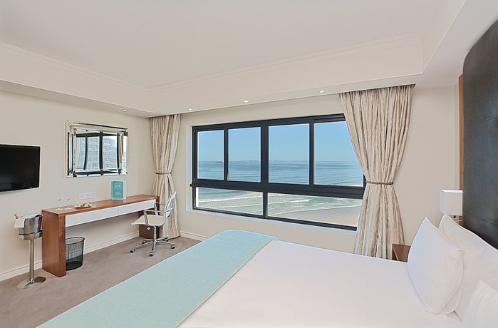 Imagen de la habitación del Hotel Blaauwberg Beach Hotel. Foto 16