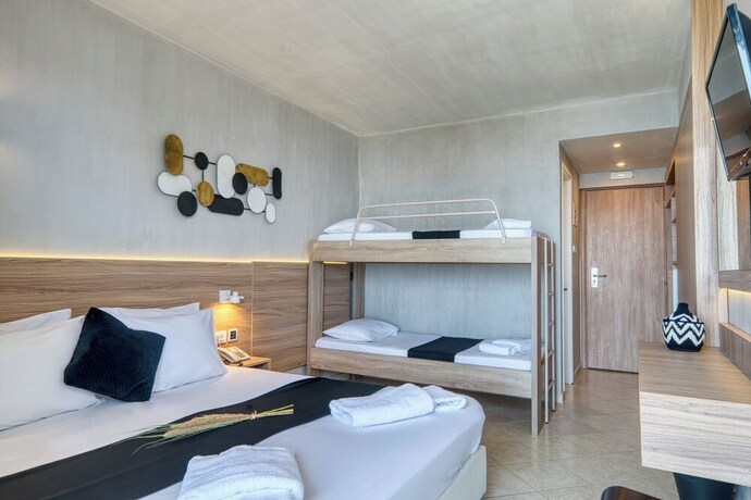 Imagen de la habitación del Hotel Black And White Boho Resort. Foto 26