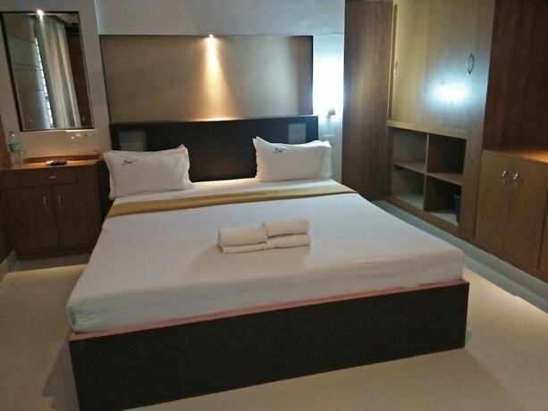 Imagen de la habitación del Hotel Black Beach Resort. Foto 15