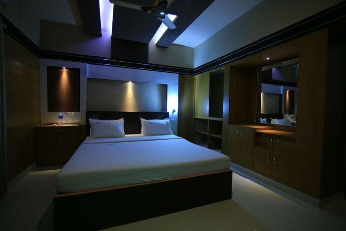 Imagen de la habitación del Hotel Black Beach Resort. Foto 26