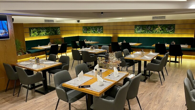 Imagen general del Hotel Black Diamond, Tirana. Foto 6