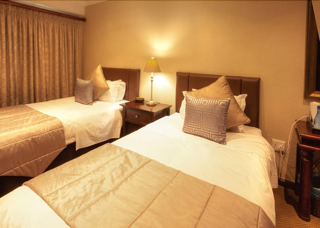 Imagen de la habitación del Hotel Black Eagle Boutique and Conferences. Foto 9