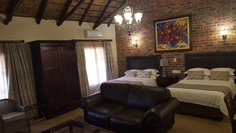 Imagen de la habitación del Hotel Black Eagle Boutique and Conferences. Foto 12