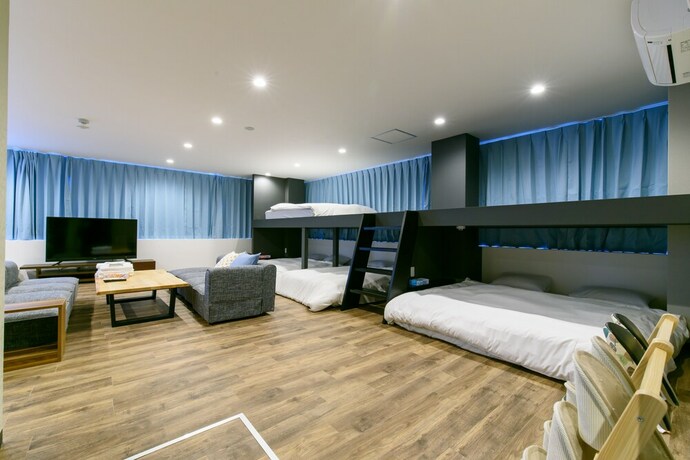 Imagen de la habitación del Hotel Black Gate Nippombashi. Foto 22