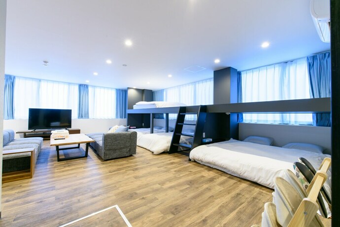 Imagen de la habitación del Hotel Black Gate Nippombashi. Foto 34