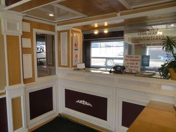 Imagen general del Hotel Black Gold Inn, Edson. Foto 2