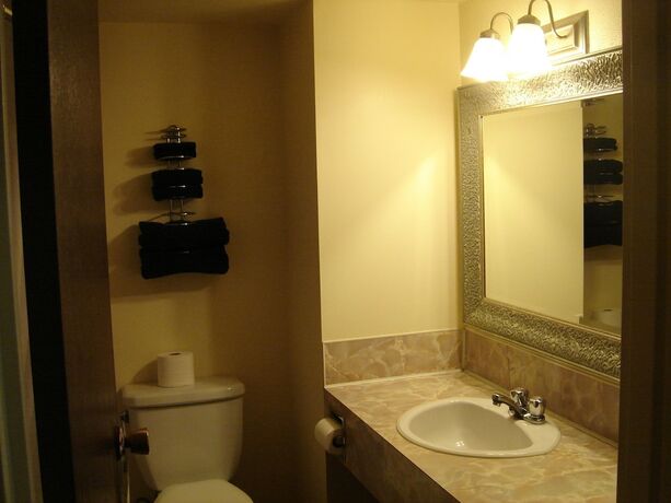 Imagen de la habitación del Hotel Black Gold Inn, Edson. Foto 20
