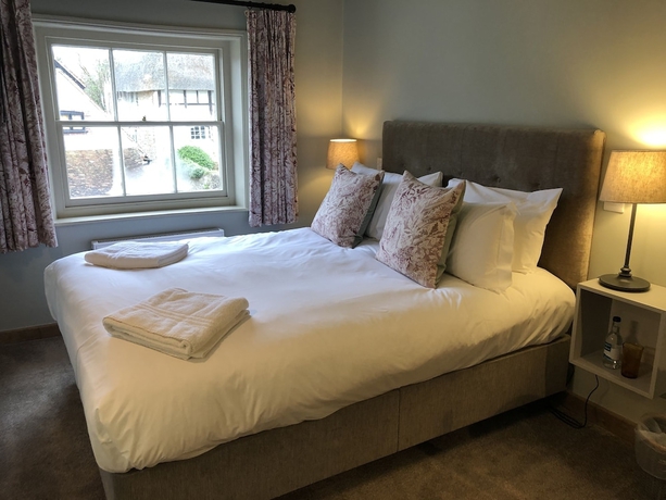Imagen de la habitación del Hotel Black Horse, Arundel. Foto 6