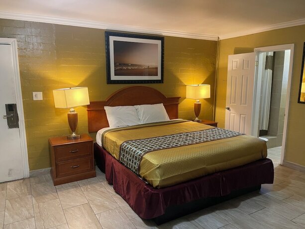 Imagen de la habitación del Hotel Black Horse Motel. Foto 9