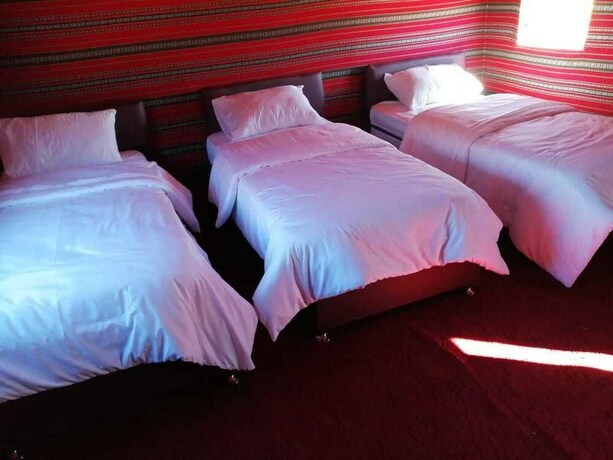 Imagen de la habitación del Hotel Black Irish Camp and Tours. Foto 25