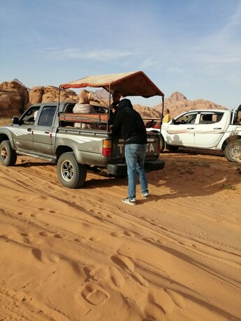 Imagen de la habitación del Hotel Black Irish Camp and Tours. Foto 33