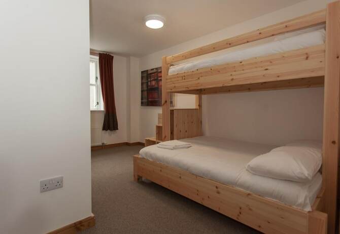 Imagen general del Hotel Black Isle Bar and Rooms. Foto 9