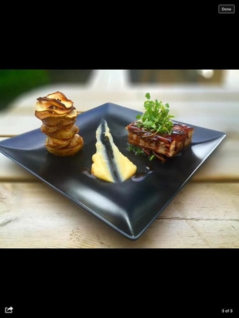 Imagen del bar/restaurante del Hotel Black Ivy. Foto 11