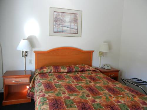 Imagen de la habitación del Hotel Black Jack Inn. Foto 14