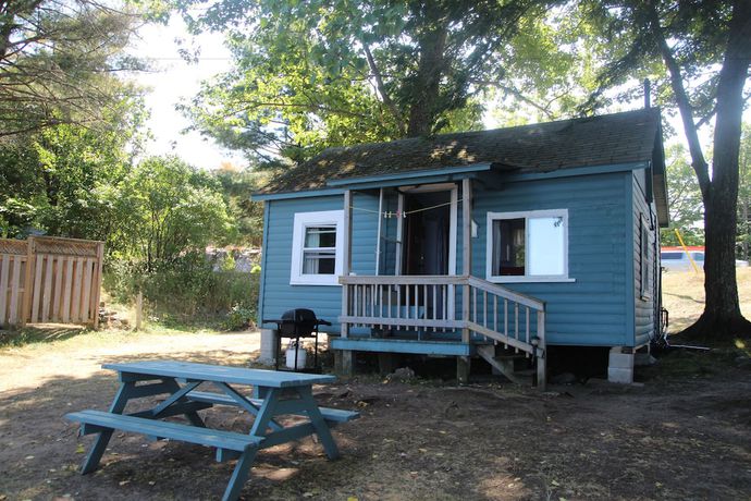 Imagen de la habitación del Hotel Black Lake Cabins. Foto 2