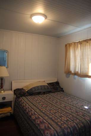 Imagen de la habitación del Hotel Black Lake Cabins. Foto 3