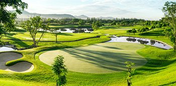 Imagen de los interiores del Hotel Black Mountain Resort. Foto 10