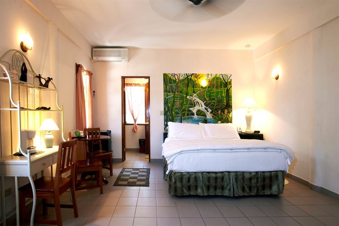 Imagen de la habitación del Hotel Black Orchid Resort. Foto 7