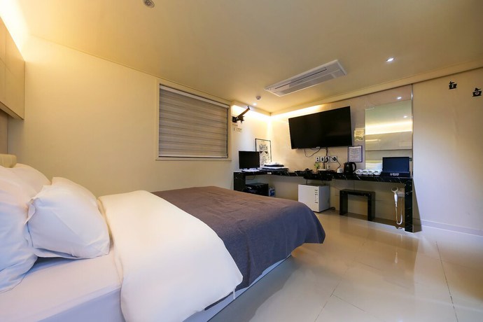 Imagen de la habitación del Hotel Black, Pohang. Foto 12