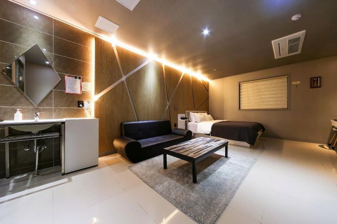 Imagen de la habitación del Hotel Black, Pohang. Foto 14