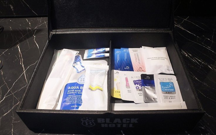 Imagen de la habitación del Hotel Black, Pohang. Foto 18