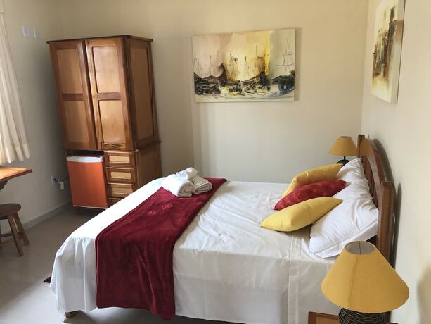 Imagen general del Hotel Black Point Beach Club. Foto 5