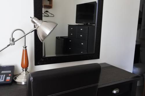 Imagen de la habitación del Hotel Black Rooster Guesthouse. Foto 13