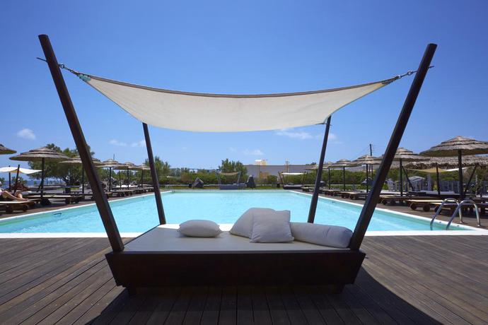 Imagen general del Hotel Black Rose Suites. Foto 7
