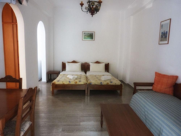Imagen general del Hotel Black Sand Apartments. Foto 7
