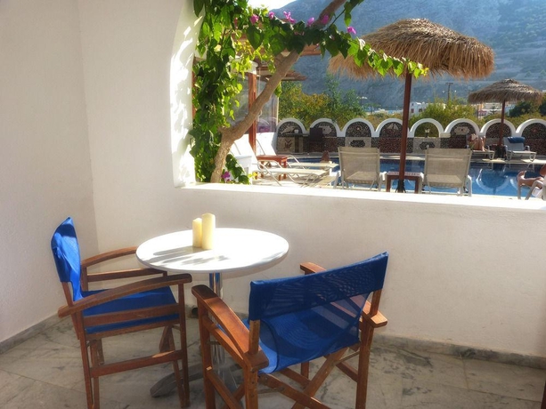Imagen general del Hotel Black Sand Apartments. Foto 12