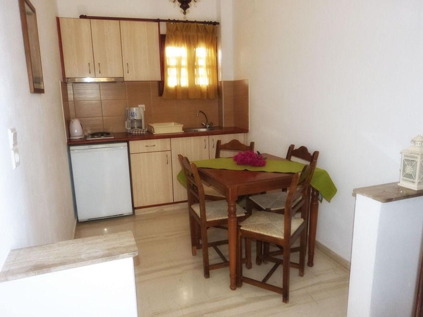 Imagen general del Hotel Black Sand Apartments. Foto 14