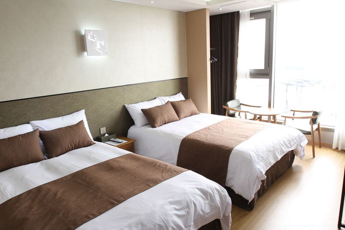 Imagen de la habitación del Hotel Black Sands. Foto 5