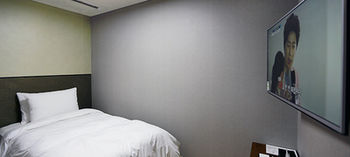 Imagen de la habitación del Hotel Black Sands. Foto 7