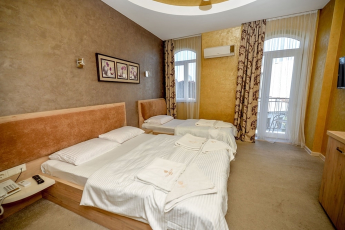 Imagen de la habitación del Hotel Black Sea Star Batumi. Foto 8