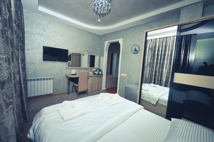 Imagen de la habitación del Hotel Black Sea Star Batumi. Foto 16