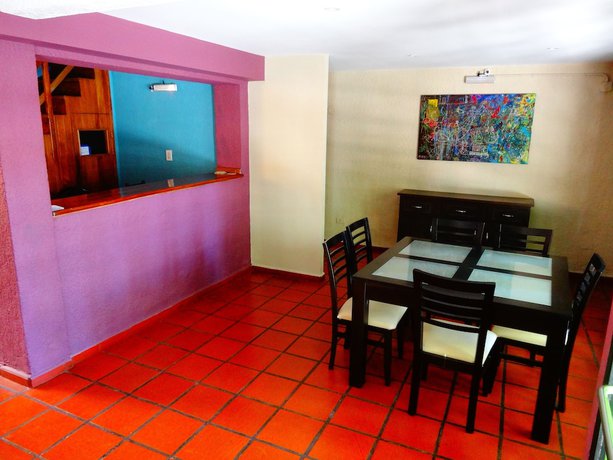 Imagen del bar/restaurante del Hotel Black Sheep International Hostel. Foto 4