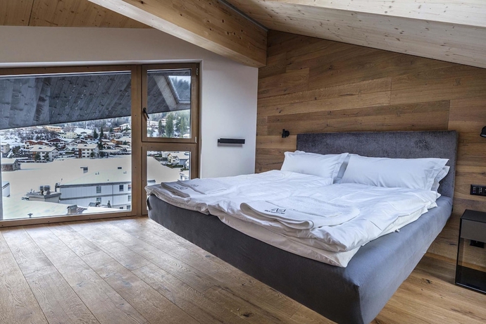 Imagen de la habitación del Hotel Black Summit Boutique Resort Laax. Foto 15