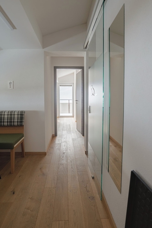 Imagen de la habitación del Hotel Black Summit Samnaun Boutique. Foto 14