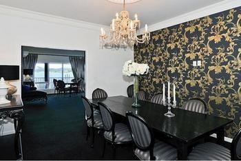 Imagen de los interiores del Hotel Black Swan Lakeside Boutique. Foto 15