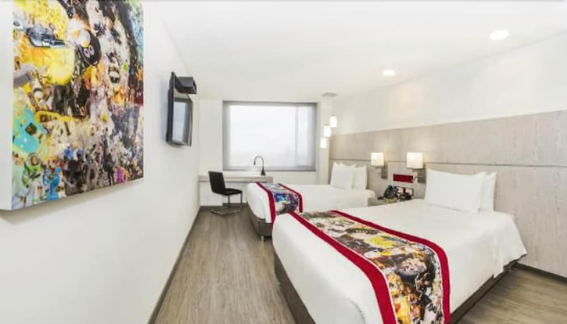 Imagen de la habitación del Hotel Black Tower Premium. Foto 5