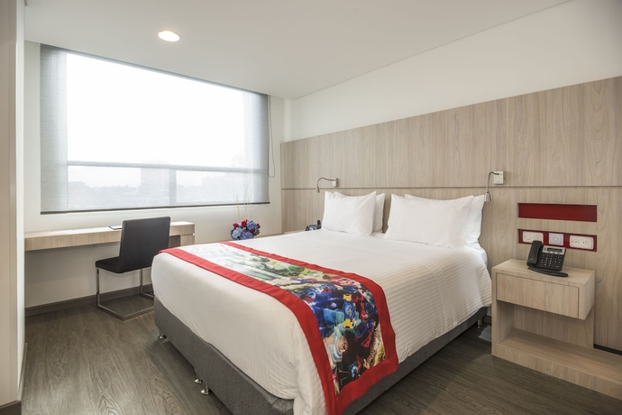 Imagen de la habitación del Hotel Black Tower Premium. Foto 10