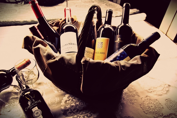 Imagen del bar/restaurante del Hotel Black Tulip - Porto Gaia. Foto 2