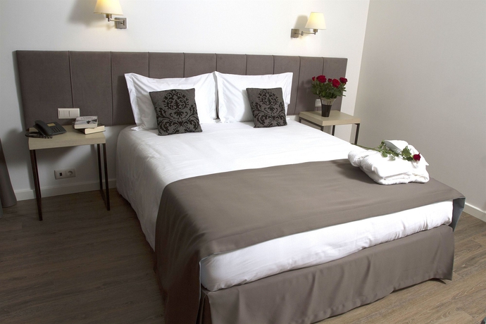 Imagen de la habitación del Hotel Black Tulip - Porto Gaia. Foto 7